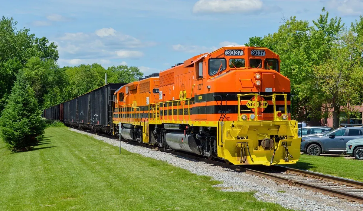 New England Central Railroad (NECR)